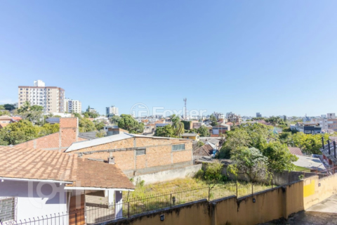 Image 7 - 1001073