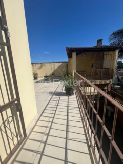 Image 31 - 1001115