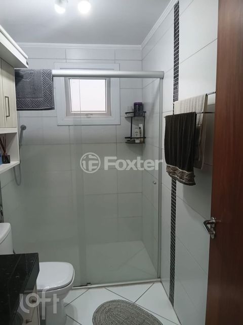 Image 32 - 1001129