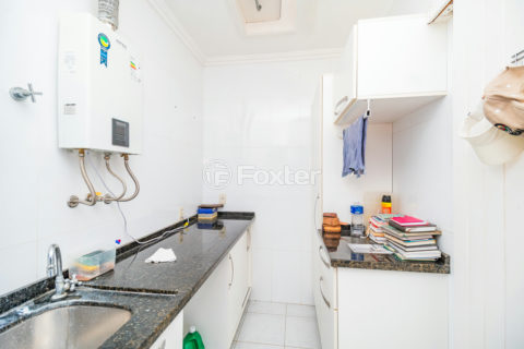 Image 38 - 1001150