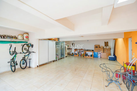Image 41 - 1001150