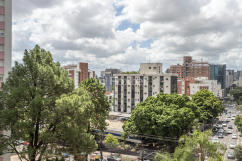 Image 17 - 1001277