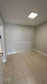 Image 4 - 1001363