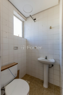 Image 32 - 1001492