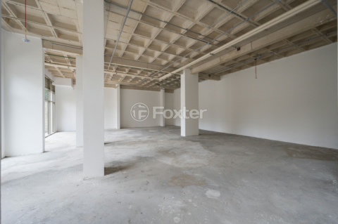 Image 3 - 1001497