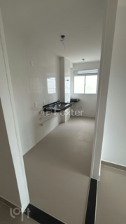 Image 4 - 1001546