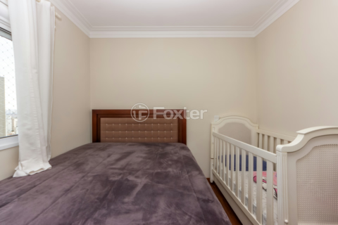 Image 31 - 1001571