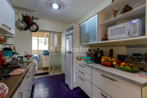 Image 23 - 1001629