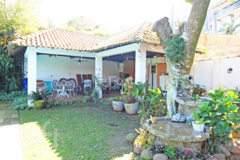 Image 51 - 1001688