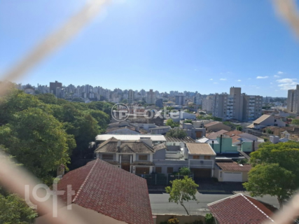 Image 12 - 1001716