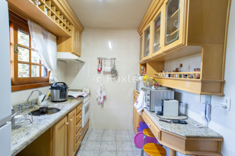 Image 7 - 1001777