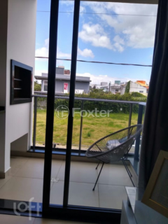 Image 8 - 1001795
