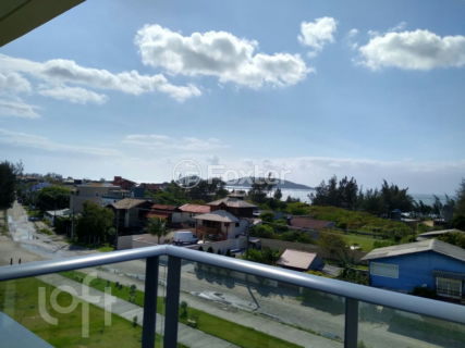 Image 10 - 1001795