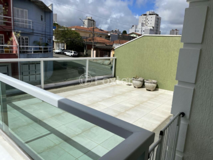 Image 5 - 1002049