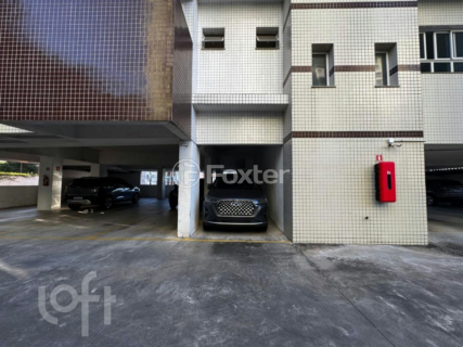 Image 26 - 1002091