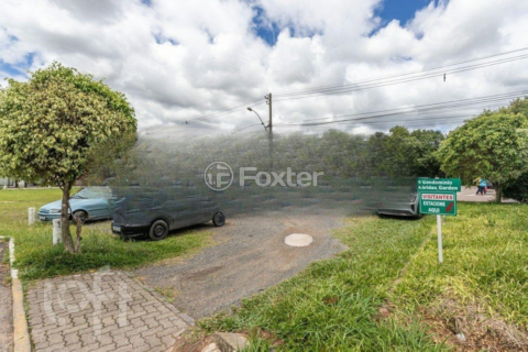 Image 42 - 1002174
