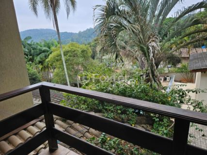 Image 14 - 1002175