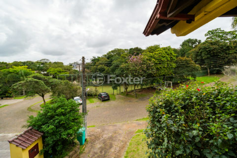 Image 9 - 1002254