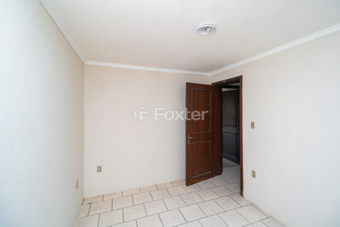 Image 37 - 1002254