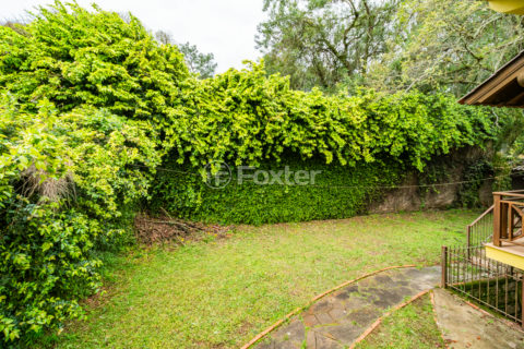 Image 21 - 1002254
