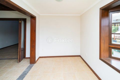 Image 3 - 1002254
