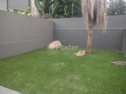 Image 10 - 1002274