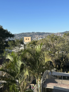 Image 5 - 1002306