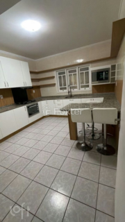 Image 3 - 1002324