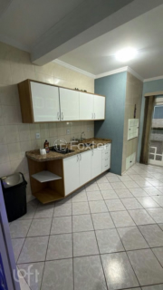 Image 23 - 1002324