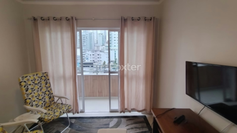 Image 37 - 1002532