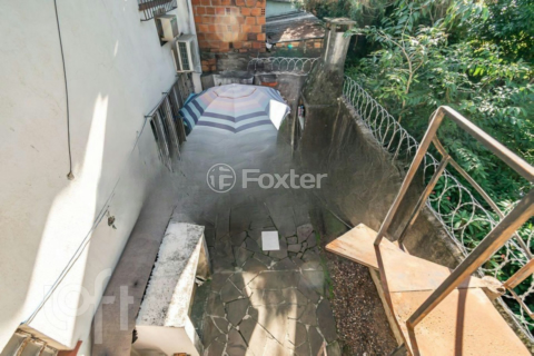 Image 34 - 1002643