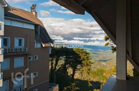 Image 2 - 1002738
