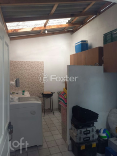 Image 7 - 1002746