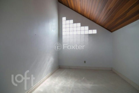 Image 7 - 1002822