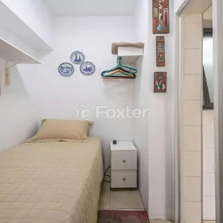 Image 36 - 1002894
