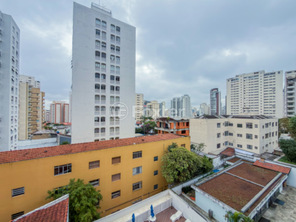 Image 4 - 1002941
