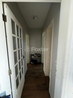 Image 37 - 1003007