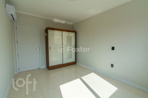 Image 3 - 1003068