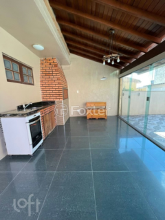 Image 4 - 1003131