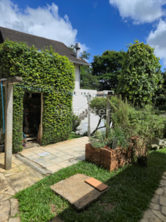 Image 13 - 1003302