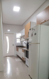 Image 8 - 1003308