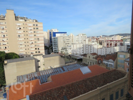 Image 40 - 1003361