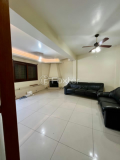 Image 4 - 1003367