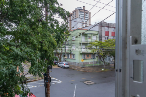 Image 8 - 1003474