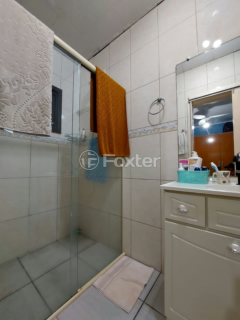 Image 4 - 1003499