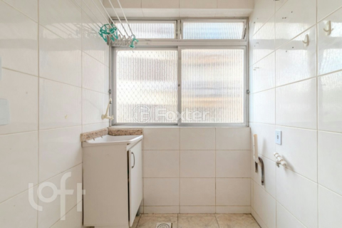 Image 34 - 1003604
