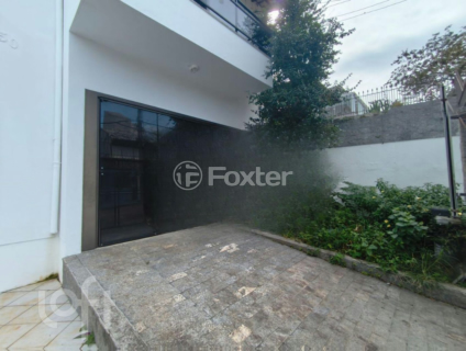 Image 45 - 1003605