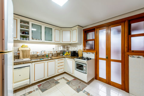 Image 20 - 1003651