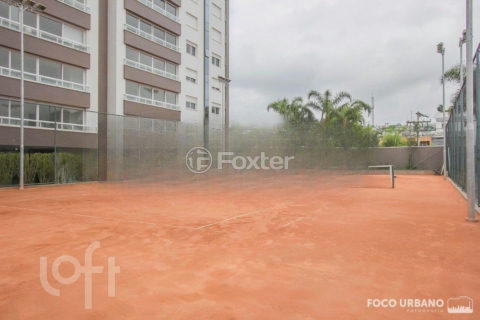 Image 31 - 1003656