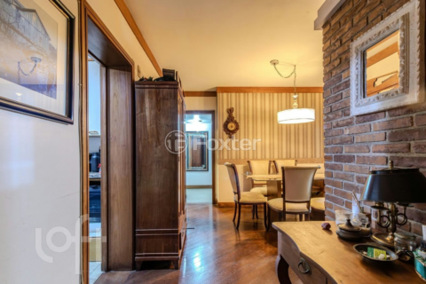 Image 3 - 1003707